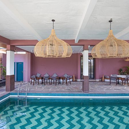 Casa Blanca Lakecity ウダイプル エクステリア 写真