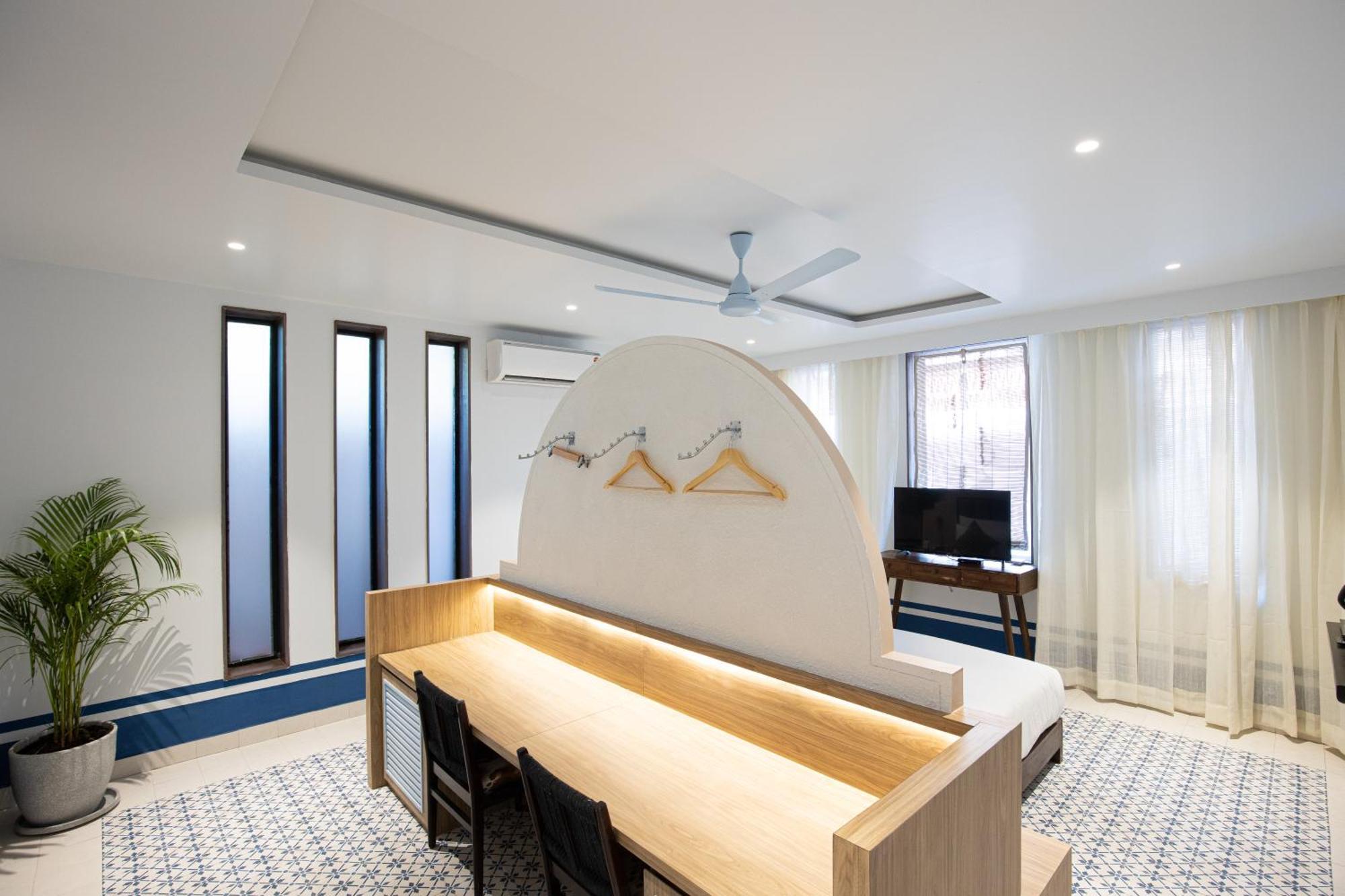 Casa Blanca Lakecity ウダイプル エクステリア 写真