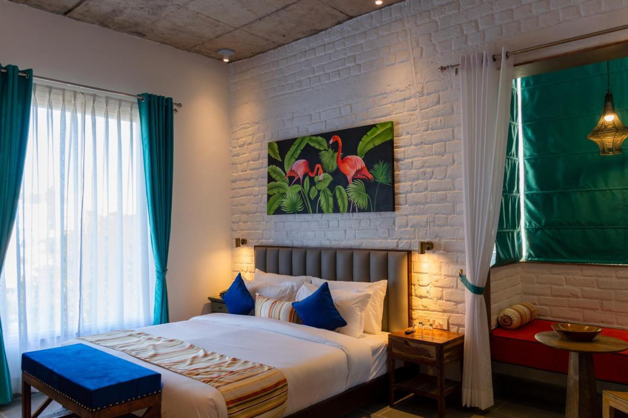 Casa Blanca Lakecity ウダイプル エクステリア 写真